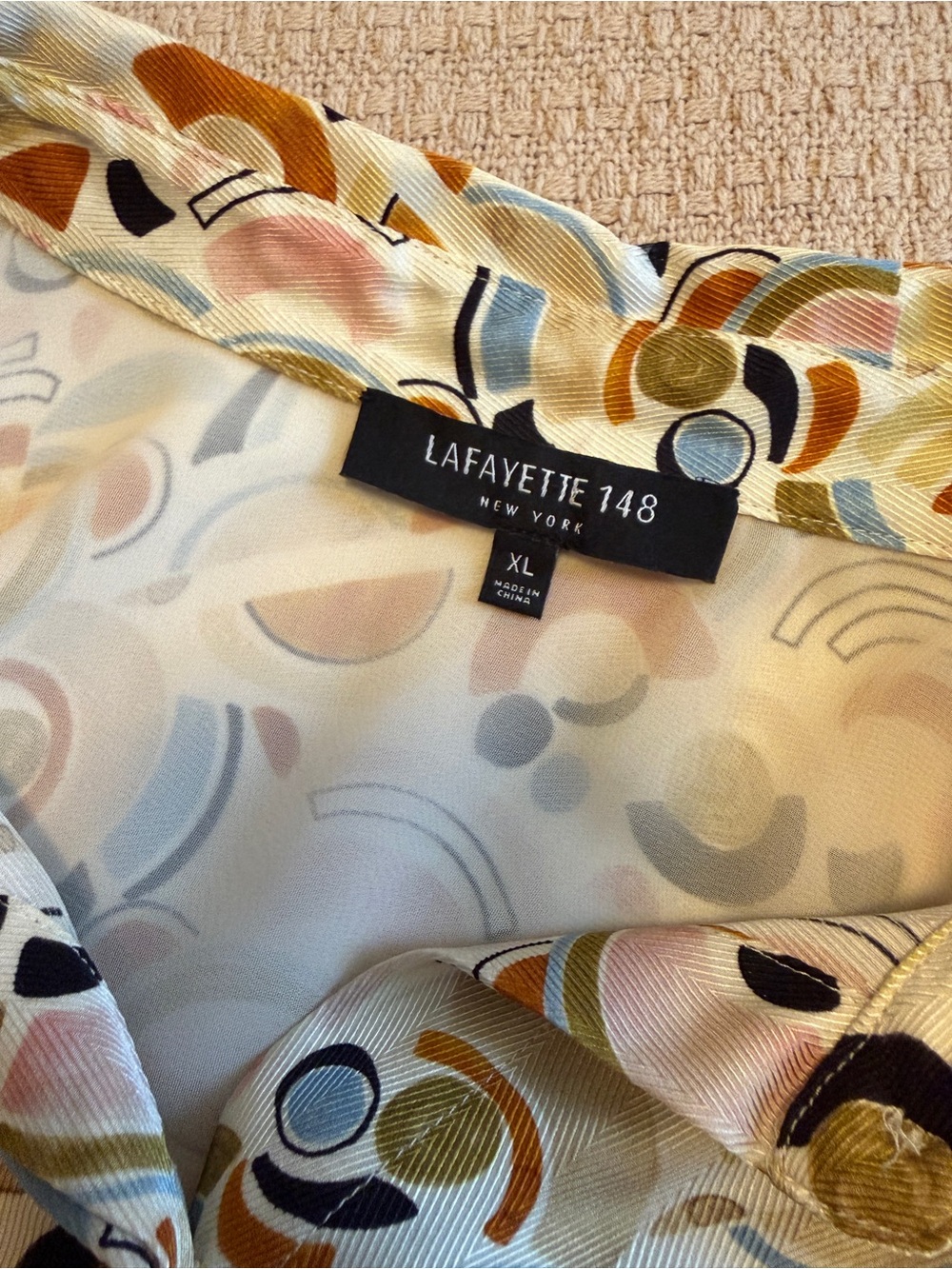 Cute  Comfy Lafayette 148 NY Women's Printed Button-Up Shirt in Multi Color - Picture 3 of 5